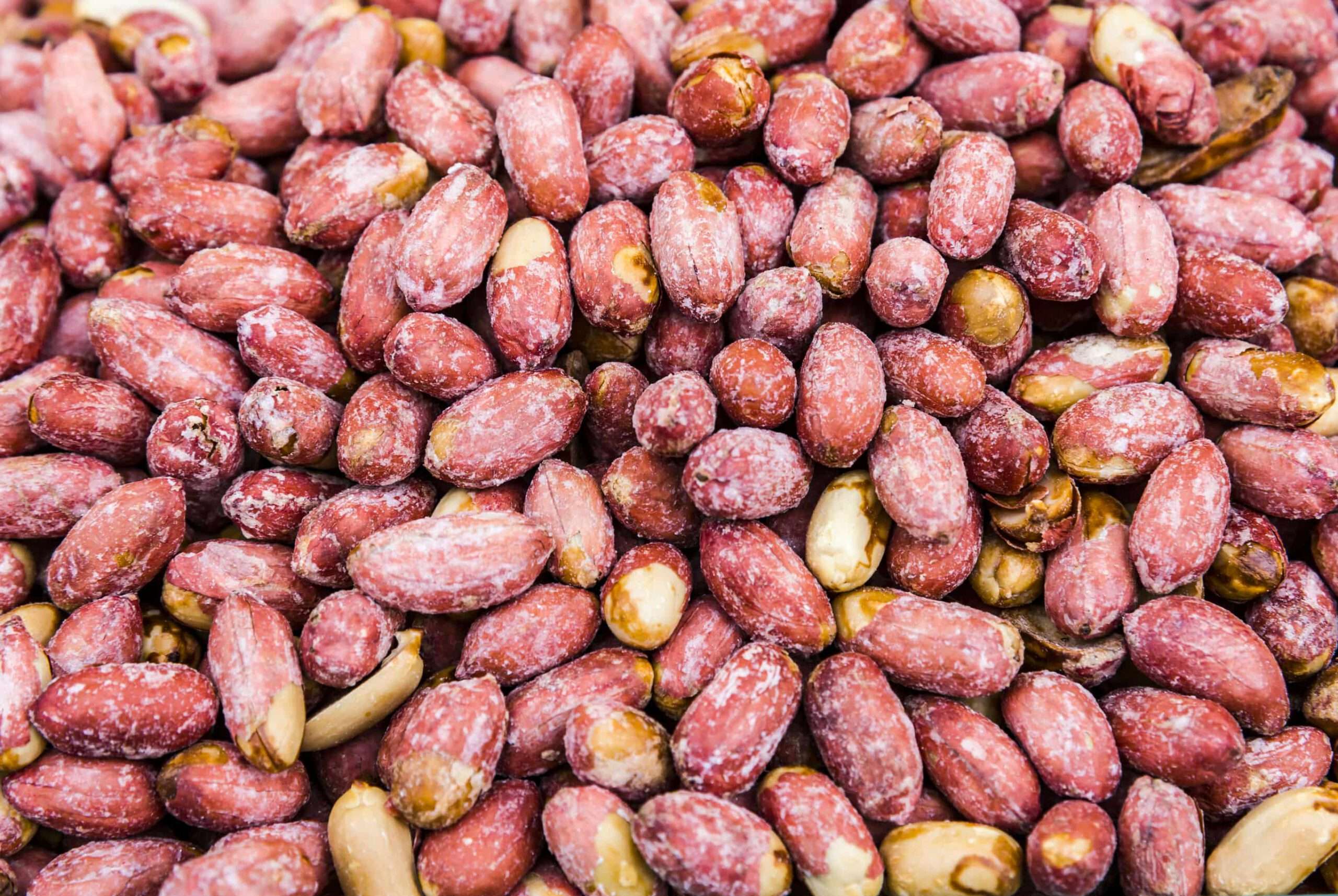 בוטנים קלויים בוטנים קלויים הכל דבש